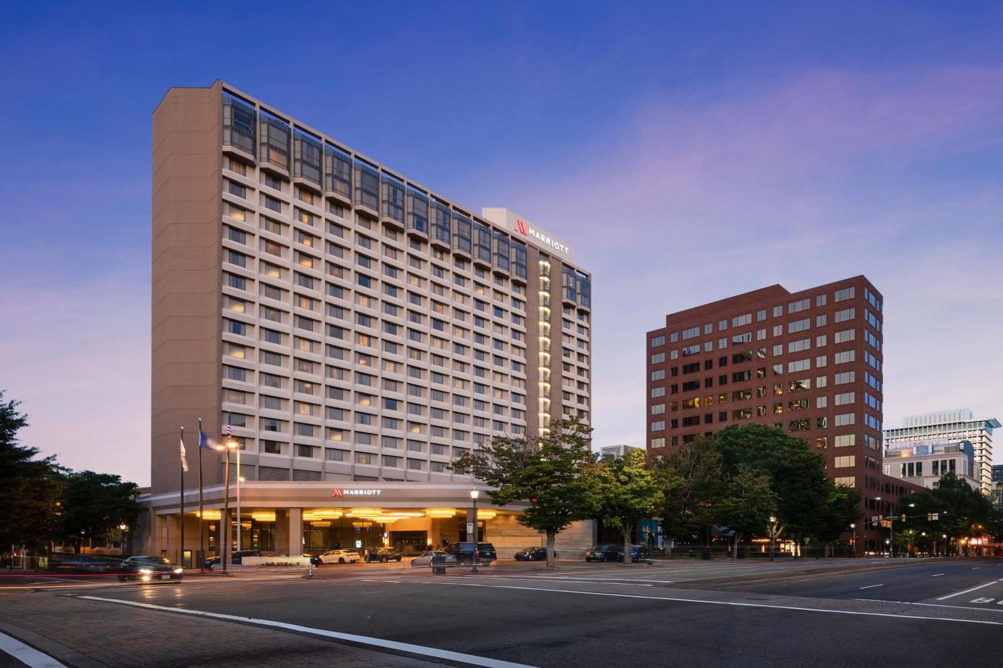 Hotel Richmond Marriott Exteriér fotografie